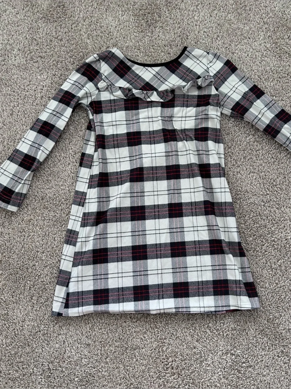 (2) Girls' size 10 Nightgowns - art class s/s & Wondershop plaid l/s